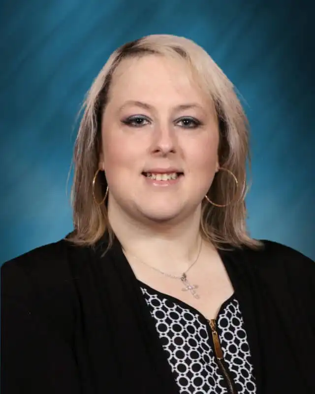 Photo of Jennifer Leon.