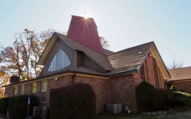 Photo of OSNAS church in 2020.